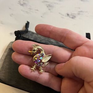 Vintage Goose Brooch With Pink Rhinestones & Emerald Eye Excellent Condition